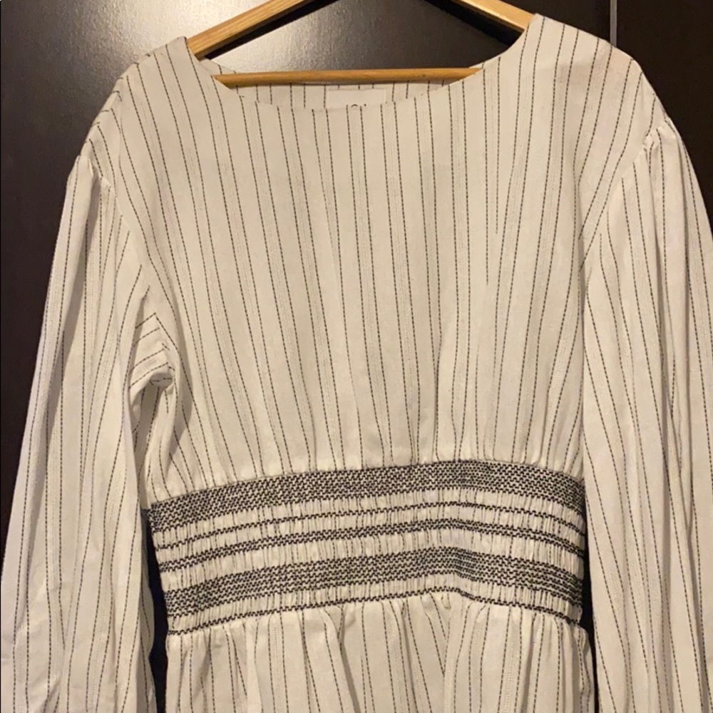 White and black stripe peplum blouse. - Picture 2 of 4